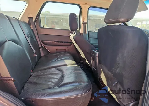 2008 Mazda Tribute S из США, поврежденный, VIN 4F2CZ06178KM10202